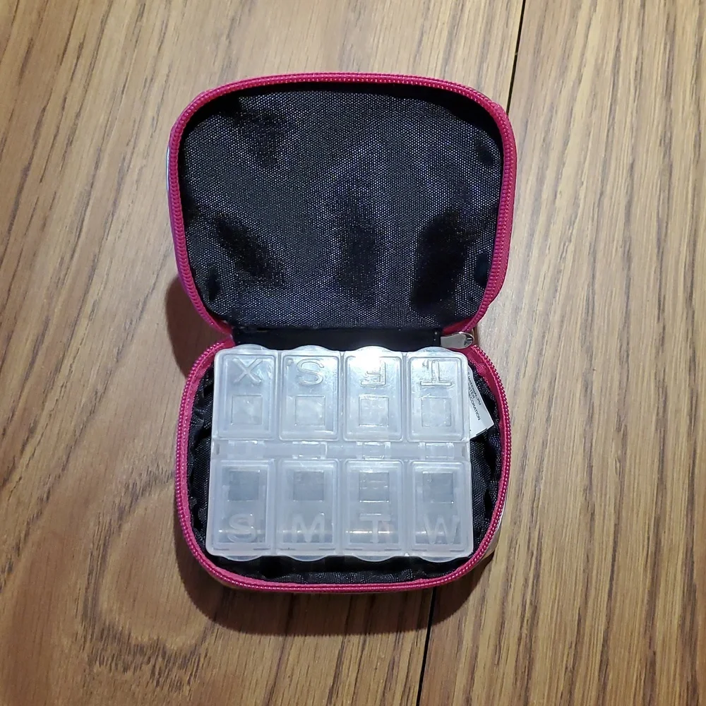 Mamica Week Of PILLS - Picture 3 of 6